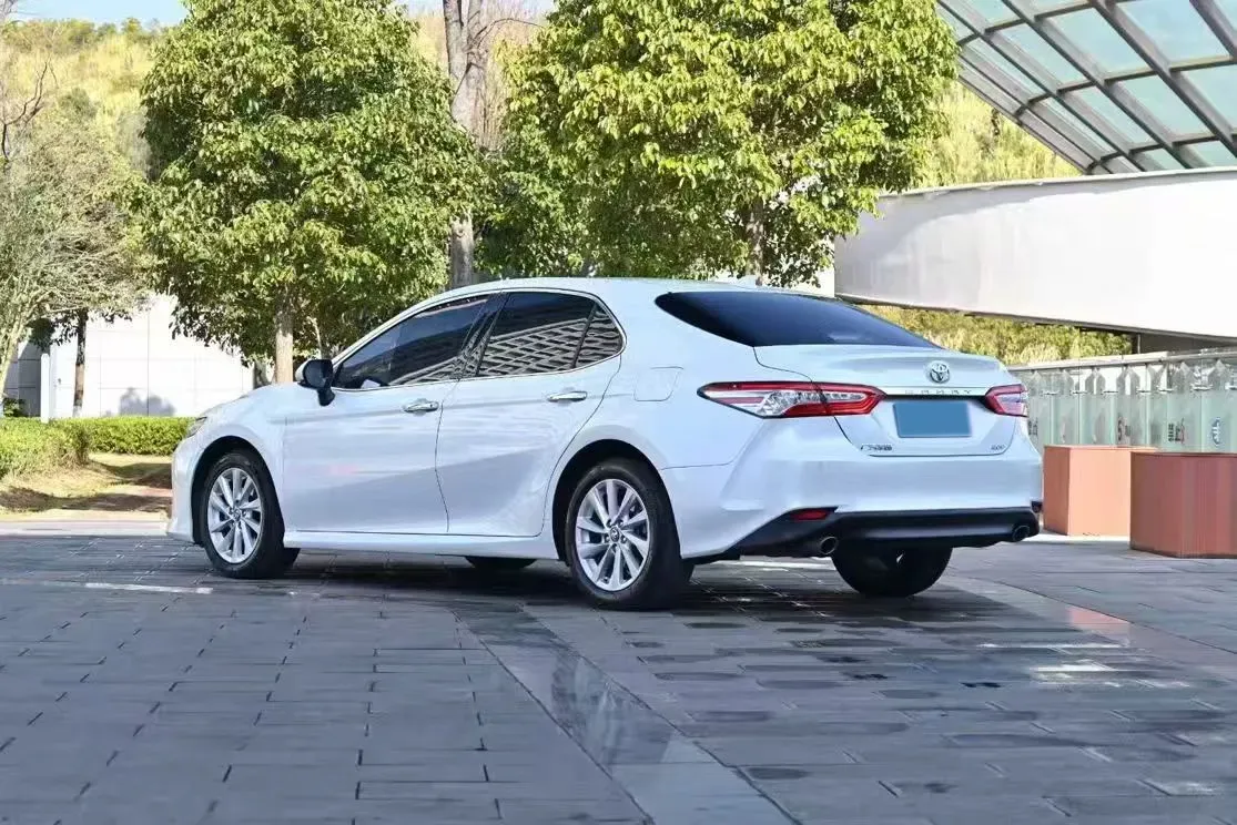 2021 Toyota Camry 2.0L 178HP L4 CVT,autocango,china used car exporter,china ev exporter,chinese used car exporter,chinese used ev exporter