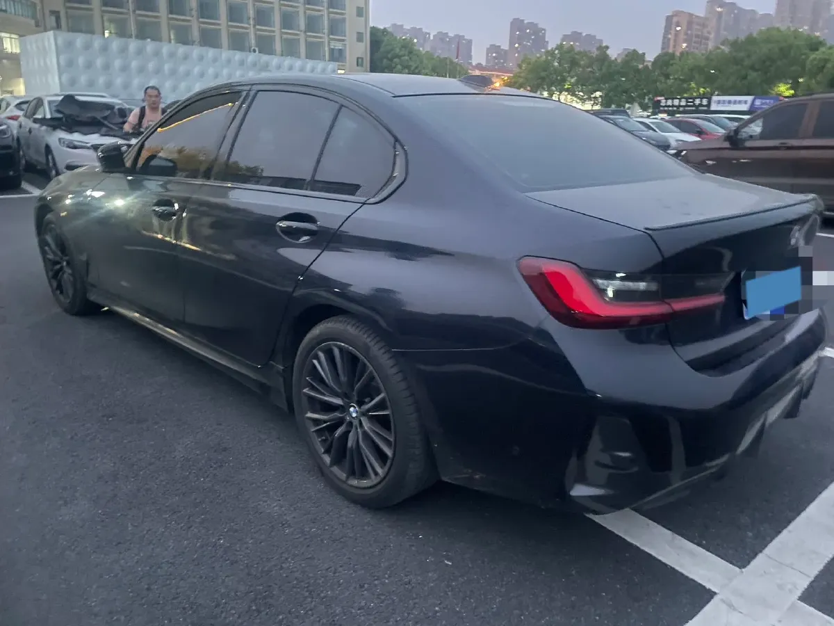 2024 BMW 3 Series 2.0T 184HP L4 8AT,autocango,china used car exporter,china ev exporter,chinese used car exporter,chinese used ev exporter