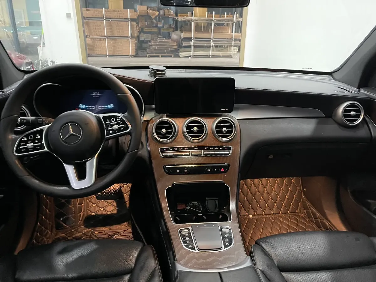 2020 Mercedes-Benz GLC Class 2.0T 197HP L4 9AT,autocango,china used car exporter,china ev exporter,chinese used car exporter,chinese used ev exporter