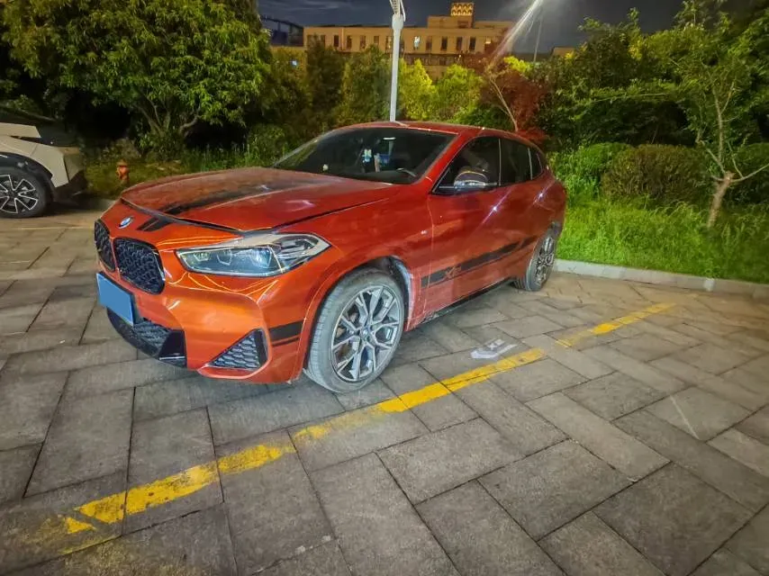 2022 BMW X2 2.0T 192HP L4 7DCT,autocango,china used car exporter,china ev exporter,chinese used car exporter,chinese used ev exporter