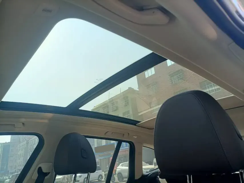 2023 BMW X3 2.0T 245HP L4 8AT,autocango,china used car exporter,china ev exporter,chinese used car exporter,chinese used ev exporter