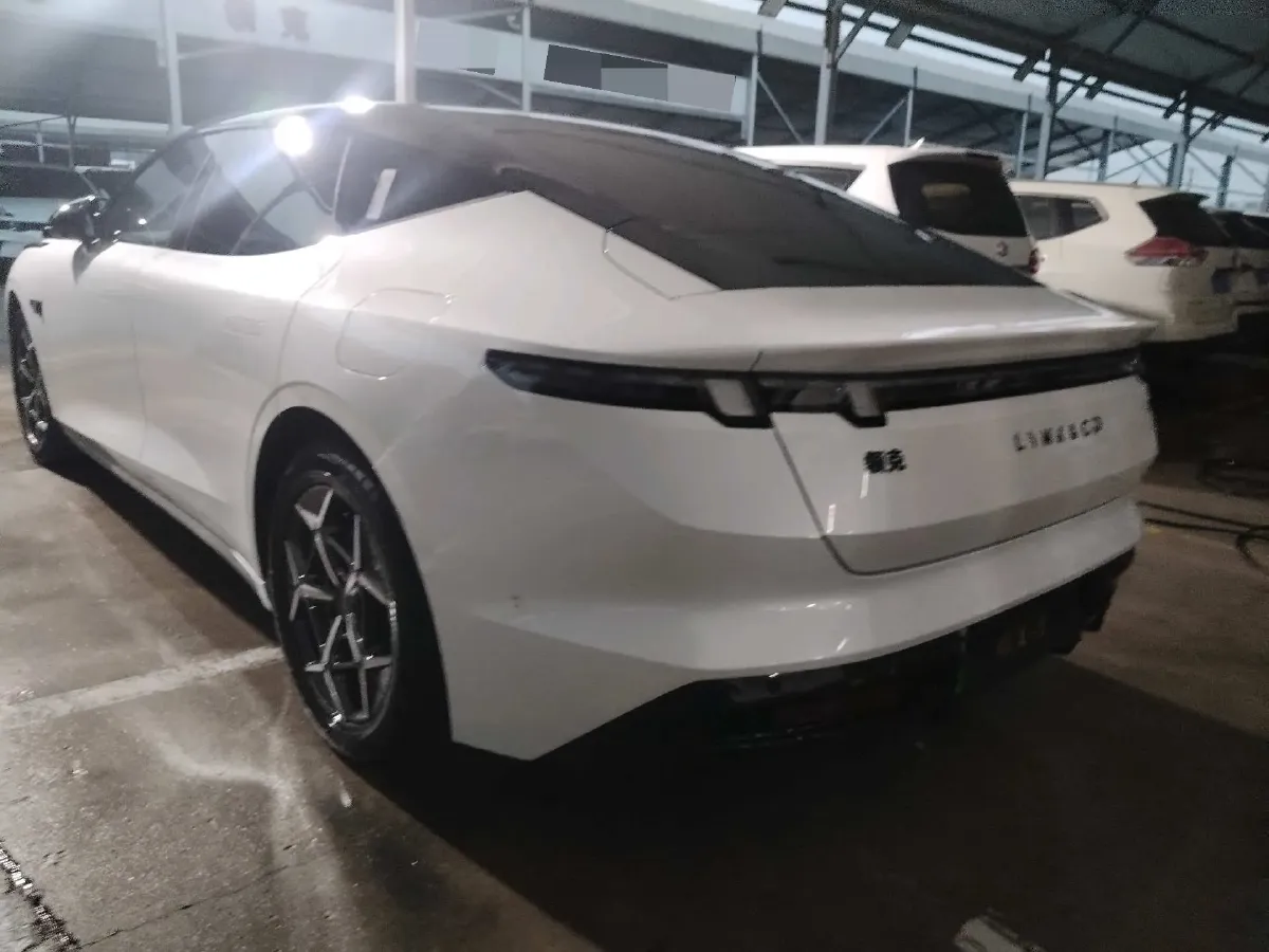 2025 LYNK&CO 10 EM-P 1.5T 163HP L4 3DHT PHEV,autocango,china used car exporter,china ev exporter,chinese used car exporter,chinese used ev exporter