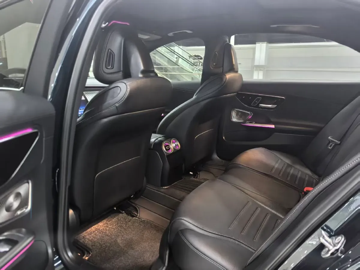 2023 Mercedes-Benz C Class 1.5T 204HP L4 9AT,autocango,china used car exporter,china ev exporter,chinese used car exporter,chinese used ev exporter