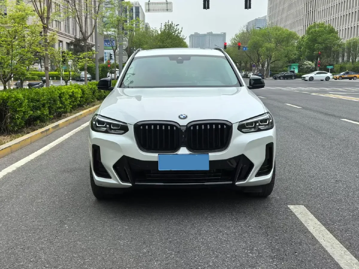 2023 BMW X3 2.0T 245HP L4 8AT,autocango,china used car exporter,china ev exporter,chinese used car exporter,chinese used ev exporter