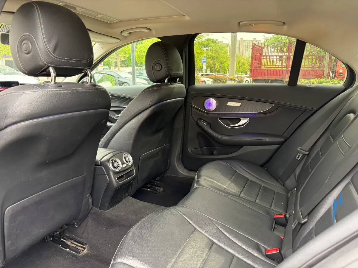 2020 Mercedes-Benz C Class 1.5T 156HP L4 9AT,autocango,china used car exporter,china ev exporter,chinese used car exporter,chinese used ev exporter