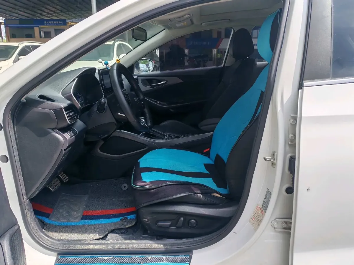 2019 Hyundai La Festa 1.6T 190HP L4 7DCT,autocango,china used car exporter,china ev exporter,chinese used car exporter,chinese used ev exporter