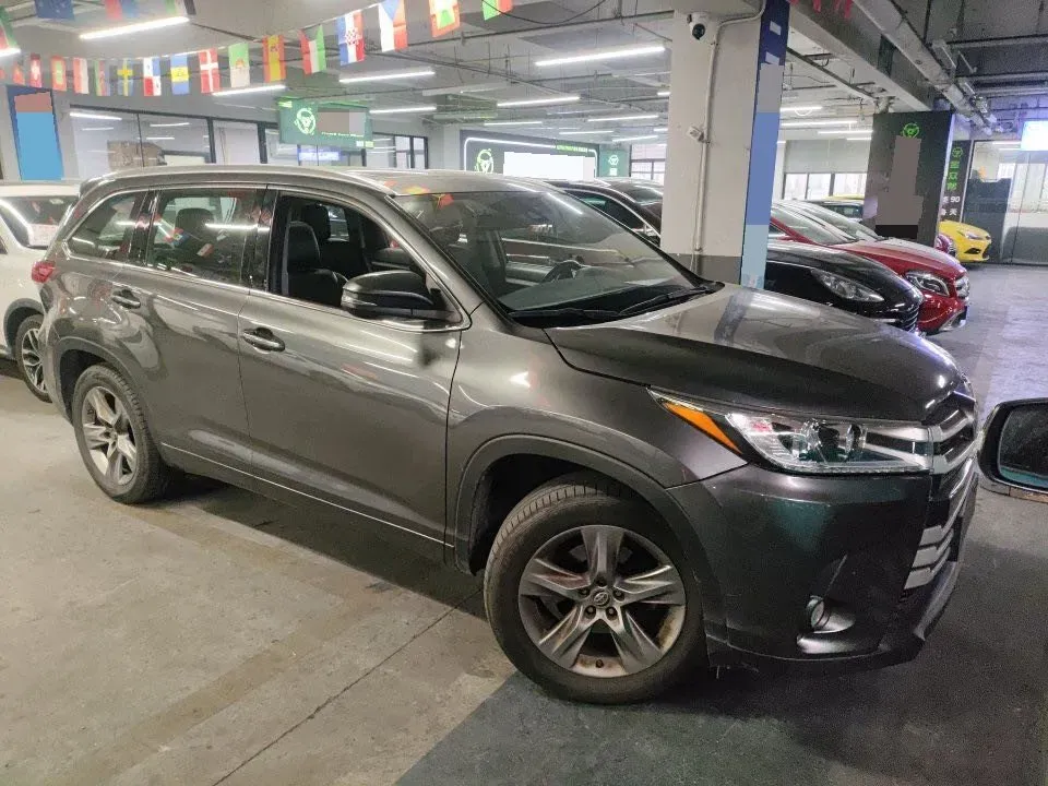 2018 Toyota Highlander 2.0T 220HP L4 6AT,autocango,china used car exporter,china ev exporter,chinese used car exporter,chinese used ev exporter