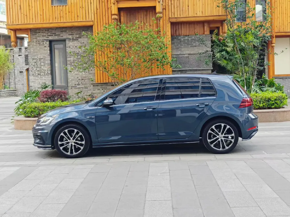 2019 BYD Song MAX 1.5T 160HP L4 6DCT PHEV 15.98KWH,autocango,china used car exporter,china ev exporter,chinese used car exporter,chinese used ev exporter