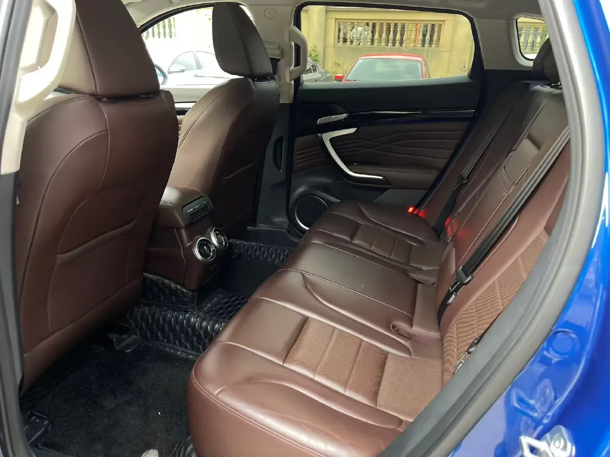 2018 WEY P8 2.0T 234HP L4 6DCT PHEV 12.96KWH,autocango,china used car exporter,china ev exporter,chinese used car exporter,chinese used ev exporter