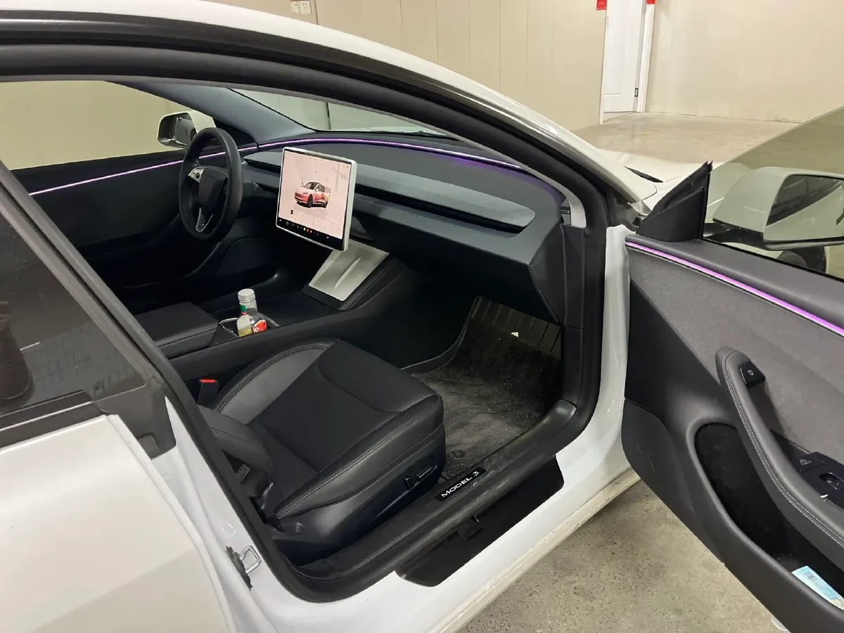 2025 Tesla Model 3 BEV 62.5KWH,autocango,china used car exporter,china ev exporter,chinese used car exporter,chinese used ev exporter