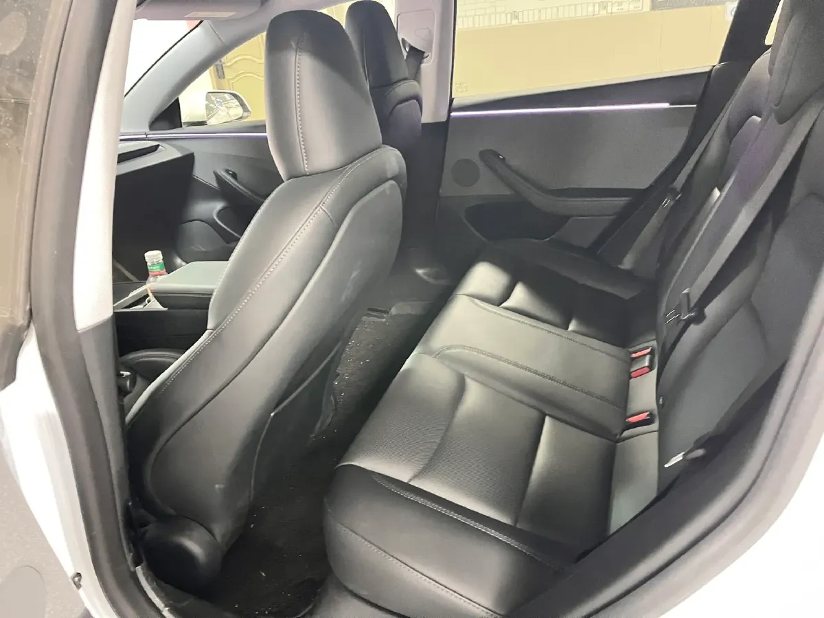 2025 Tesla Model 3 BEV 62.5KWH,autocango,china used car exporter,china ev exporter,chinese used car exporter,chinese used ev exporter