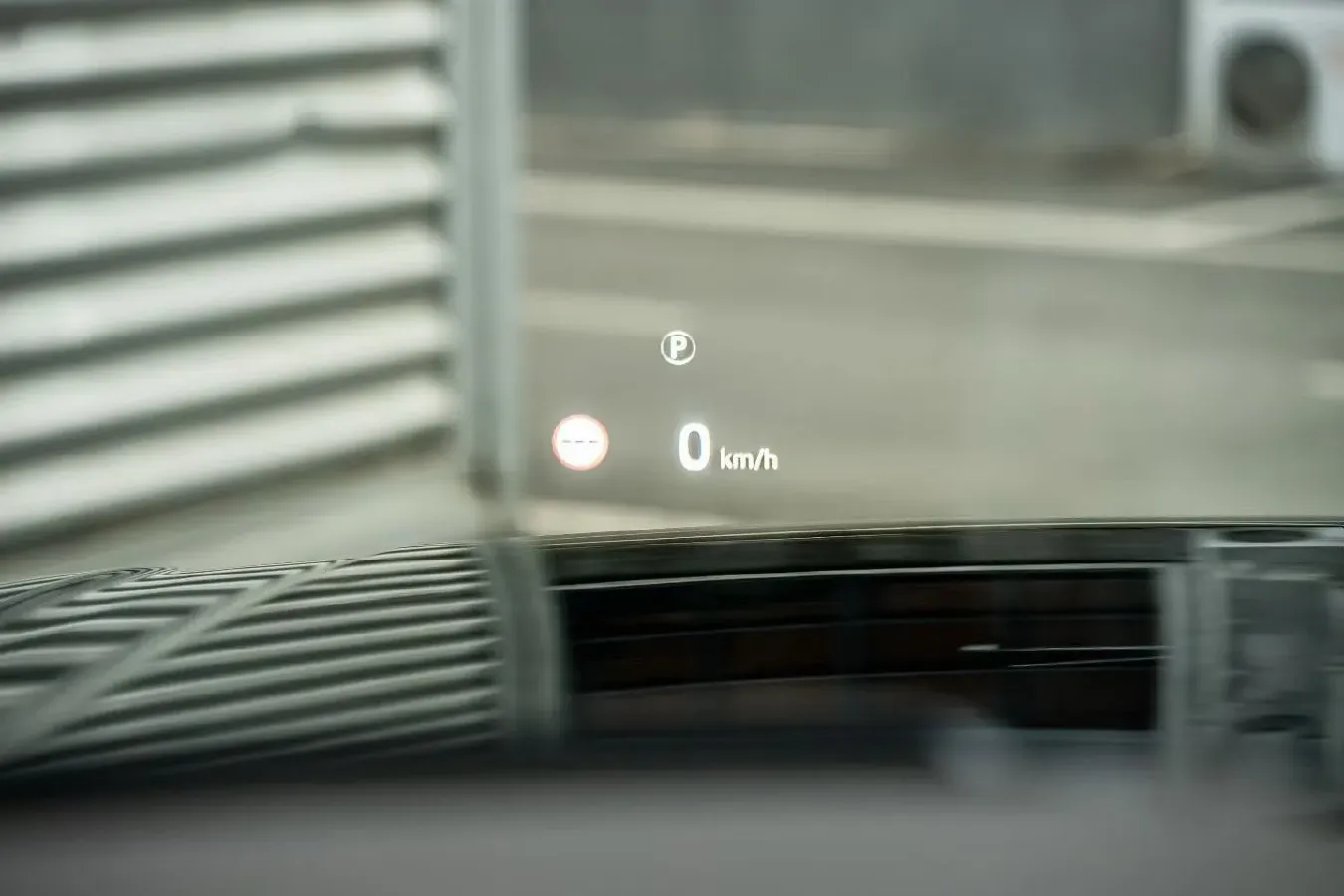 2018 Land Rover Range Rover Evoque 2.0T 241HP L4 9AT,autocango,china used car exporter,china ev exporter,chinese used car exporter,chinese used ev exporter