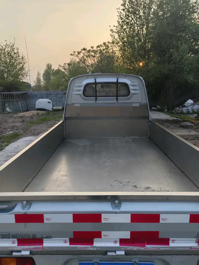 2023 WuLing RongGuang Mini Truck 1.5L 102HP L4 5MT,autocango,china used car exporter,china ev exporter,chinese used car exporter,chinese used ev exporter