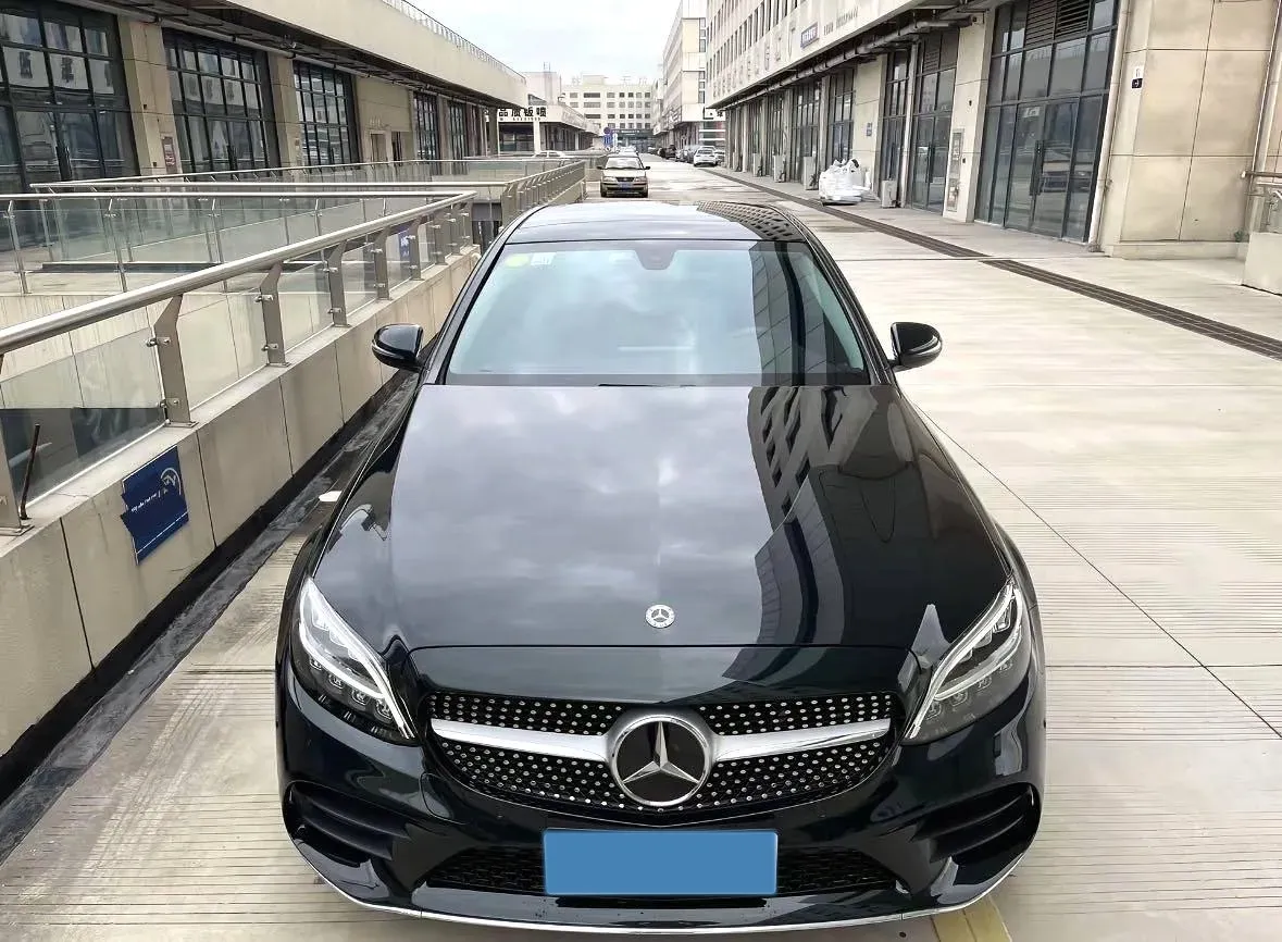 2021 Mercedes-Benz C Class 1.5T 156HP L4 9AT,autocango,china used car exporter,china ev exporter,chinese used car exporter,chinese used ev exporter