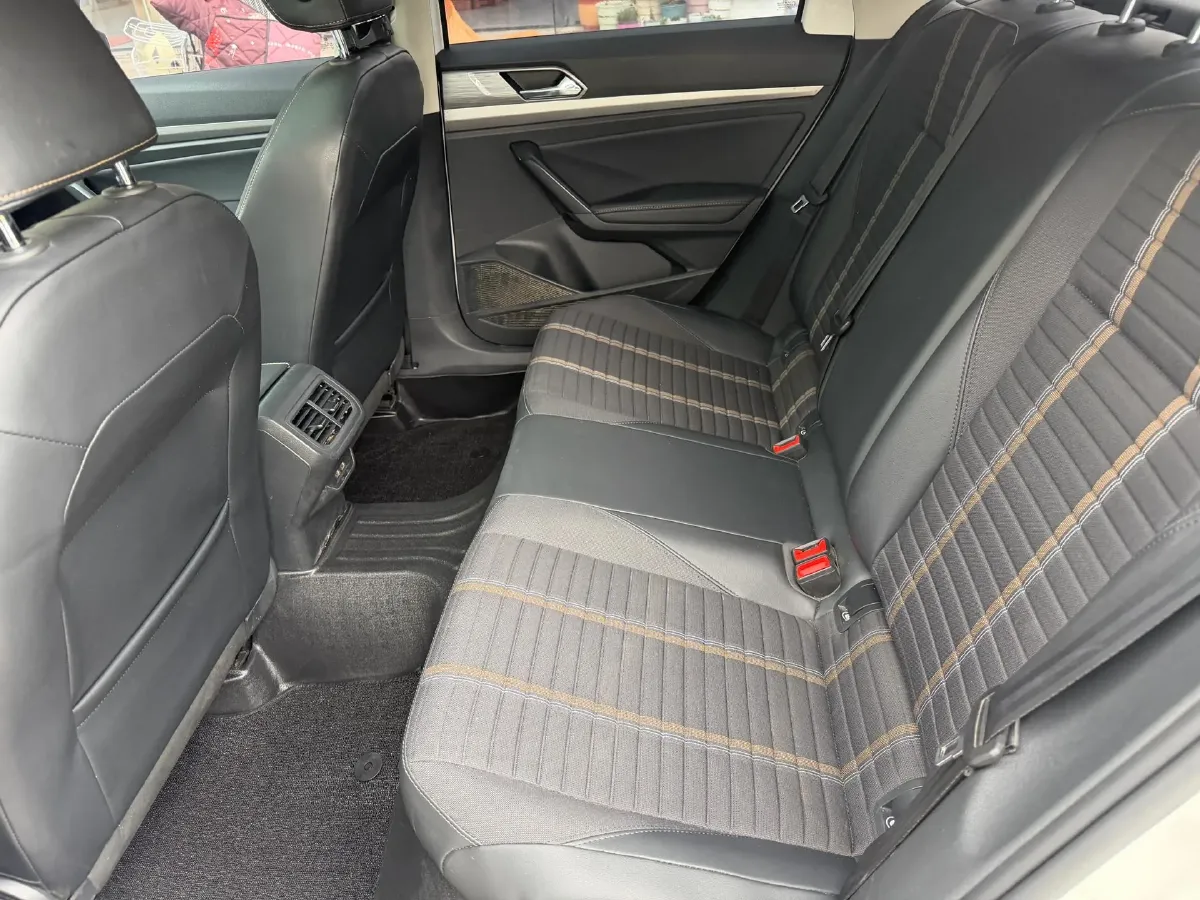 2019 Volkswagen Lavida 1.5L 116HP L4 6AT,autocango,china used car exporter,china ev exporter,chinese used car exporter,chinese used ev exporter