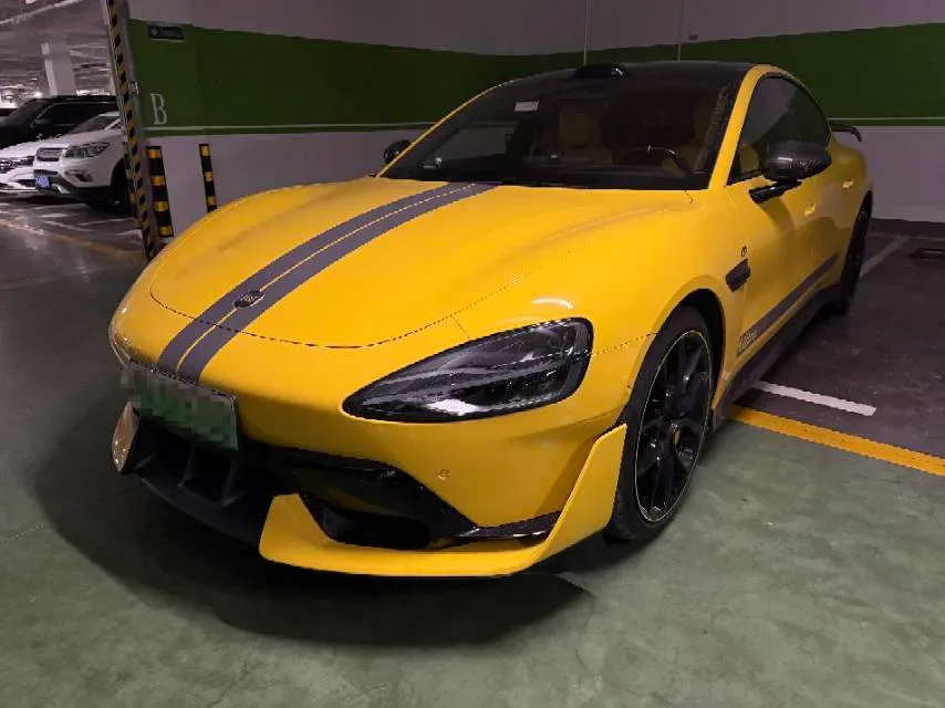 2025 MI SU7 Ultra BEV 93.7KWH,autocango,china used car exporter,china ev exporter,chinese used car exporter,chinese used ev exporter