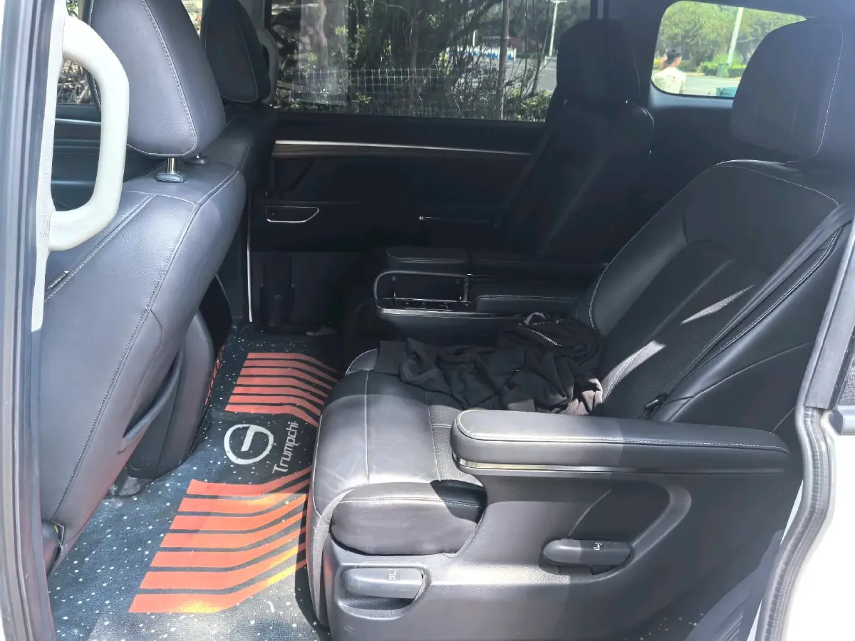 2023 Tank 300 2.0T 227HP L4 8AT,autocango,china used car exporter,china ev exporter,chinese used car exporter,chinese used ev exporter