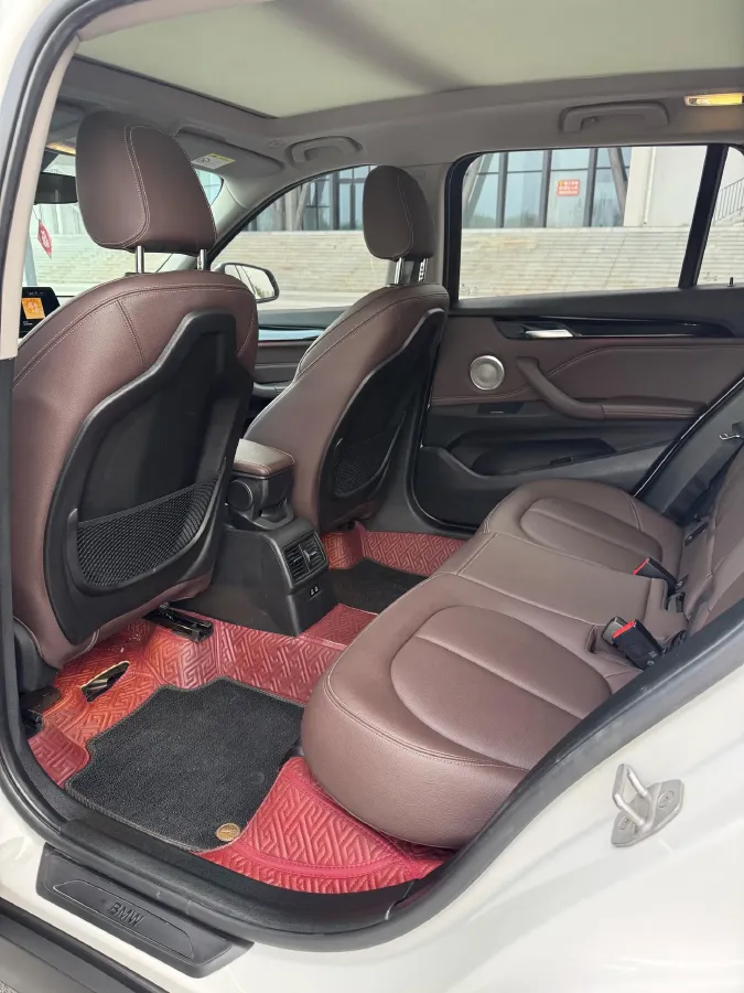 2022 BMW X1 2.0T 192HP L4 7DCT,autocango,china used car exporter,china ev exporter,chinese used car exporter,chinese used ev exporter