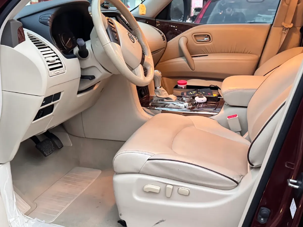 2018 Nissan Patrol 4.0L 279HP V6 7AT,autocango,china used car exporter,china ev exporter,chinese used car exporter,chinese used ev exporter