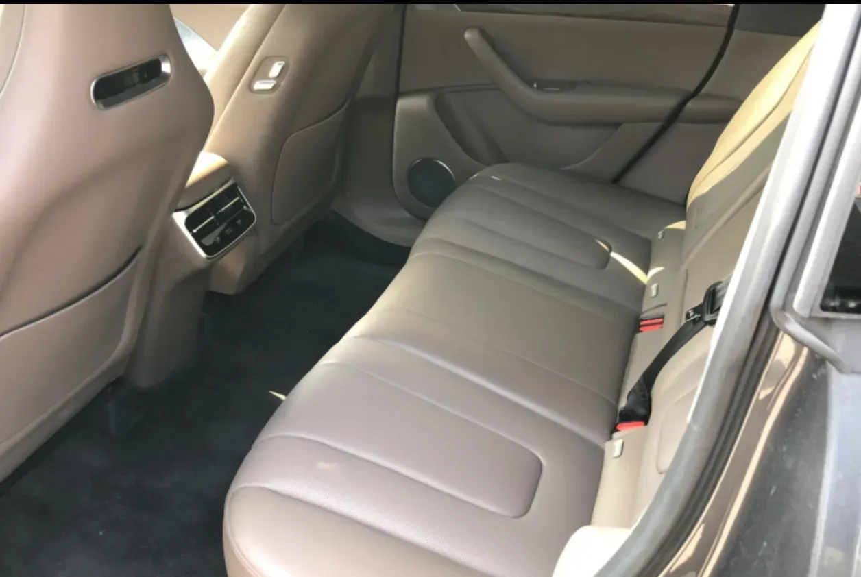 2025 Luxeed R7 REEV 156HP REEV 37KWH,autocango,china used car exporter,china ev exporter,chinese used car exporter,chinese used ev exporter