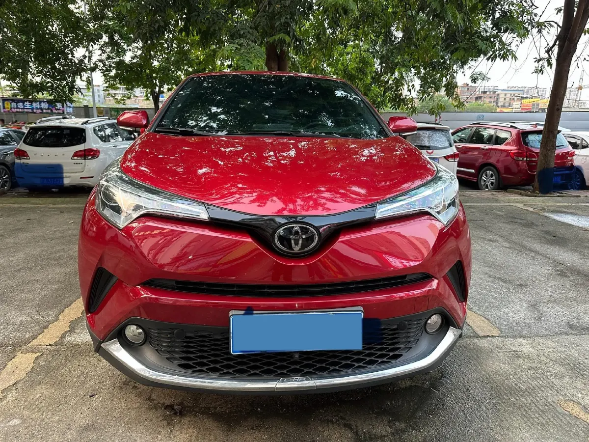 2020 Toyota C-HR 2.0L 171HP L4 CVT,autocango,china used car exporter,china ev exporter,chinese used car exporter,chinese used ev exporter