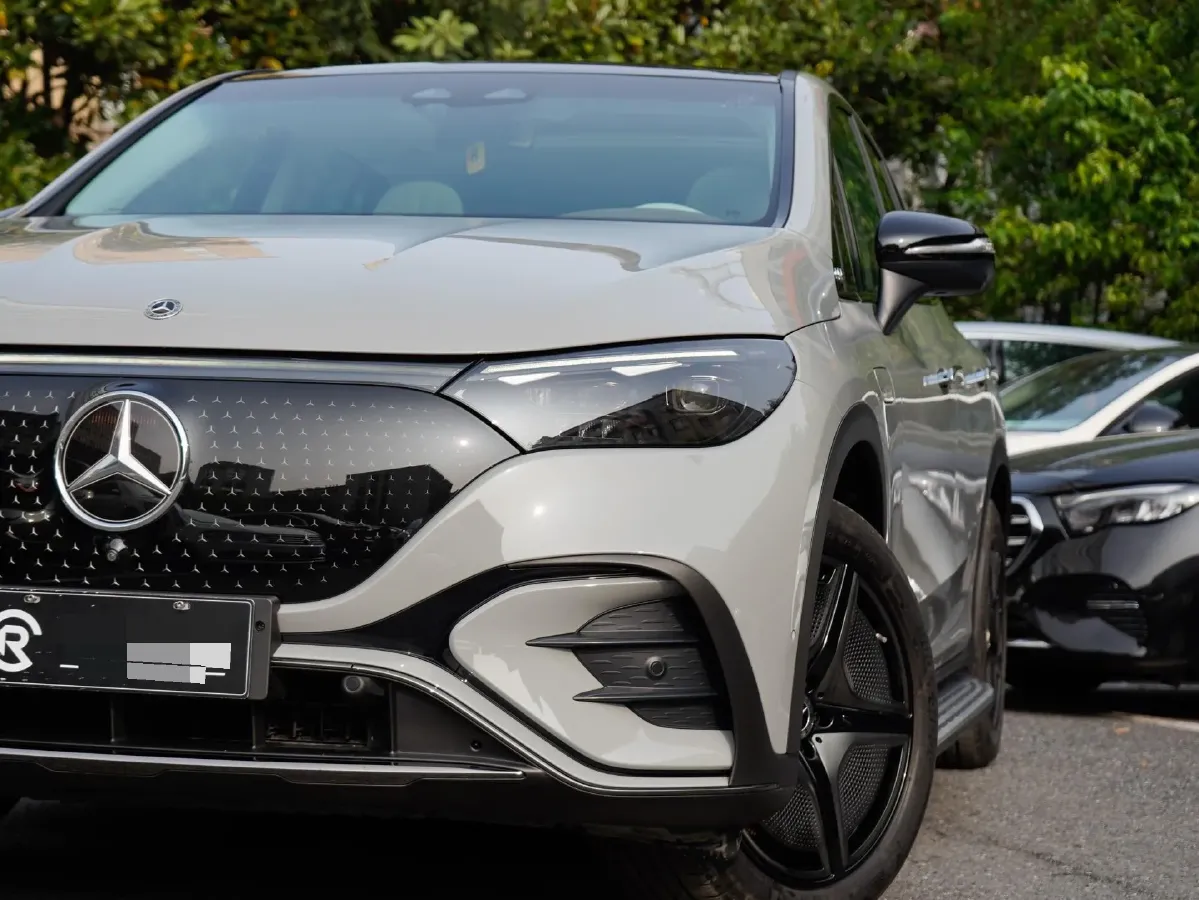 2023 Mercedes-Benz EQE SUV BEV 96.1KWH,autocango,china used car exporter,china ev exporter,chinese used car exporter,chinese used ev exporter