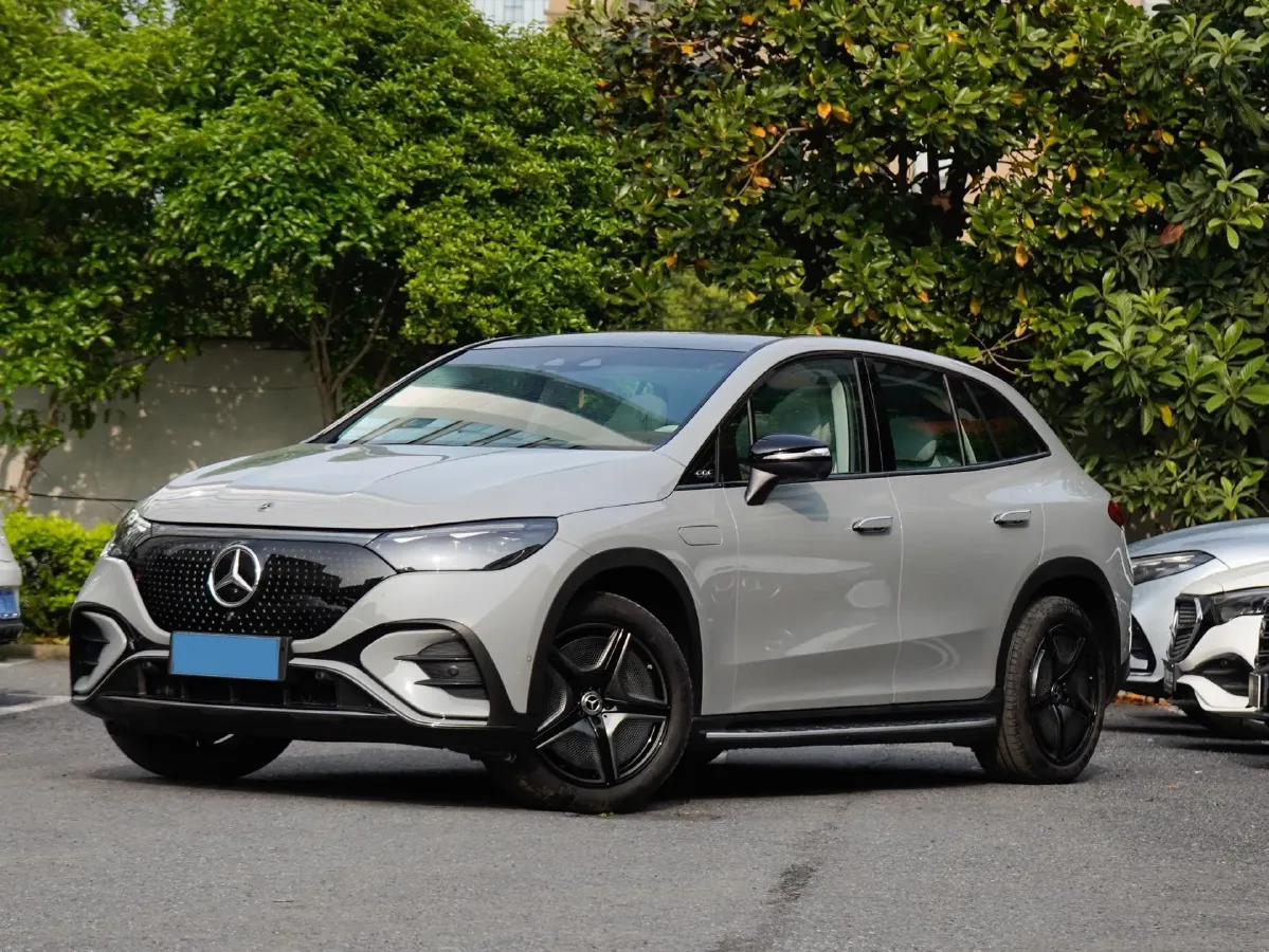 2023 Mercedes-Benz EQE SUV BEV 96.1KWH,autocango,china used car exporter,china ev exporter,chinese used car exporter,chinese used ev exporter