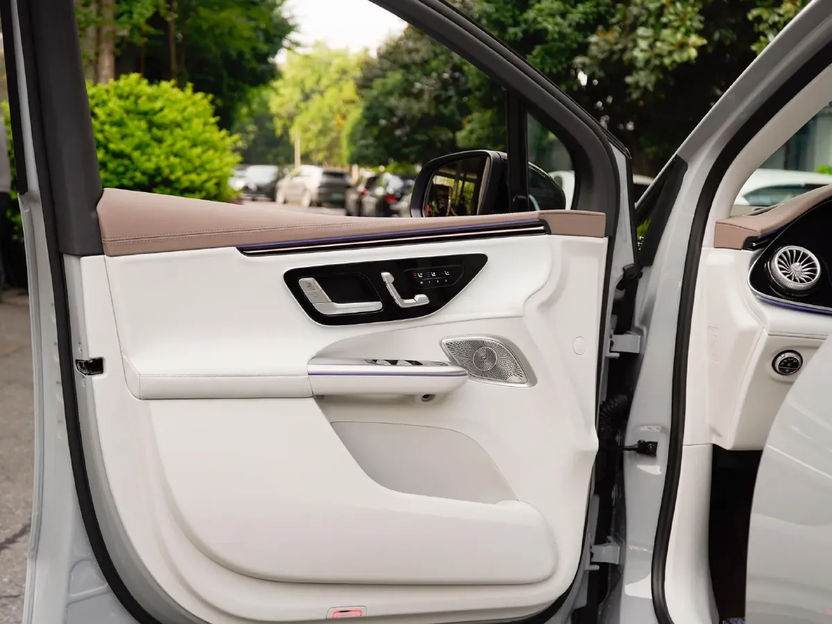 2023 Mercedes-Benz EQE SUV BEV 96.1KWH,autocango,china used car exporter,china ev exporter,chinese used car exporter,chinese used ev exporter