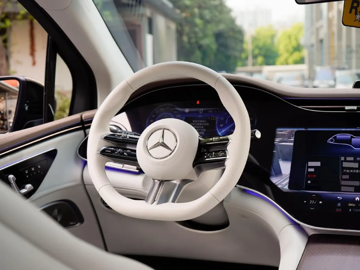 2023 Mercedes-Benz EQE SUV BEV 96.1KWH,autocango,china used car exporter,china ev exporter,chinese used car exporter,chinese used ev exporter