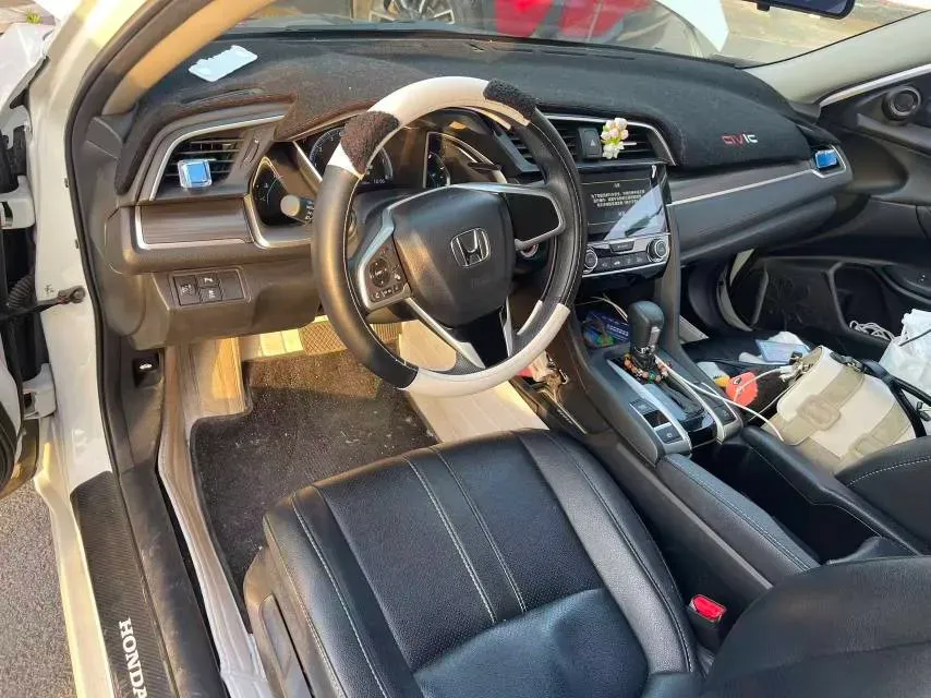 2019 Honda Civic 1.5T 177HP L4 CVT,autocango,china used car exporter,china ev exporter,chinese used car exporter,chinese used ev exporter