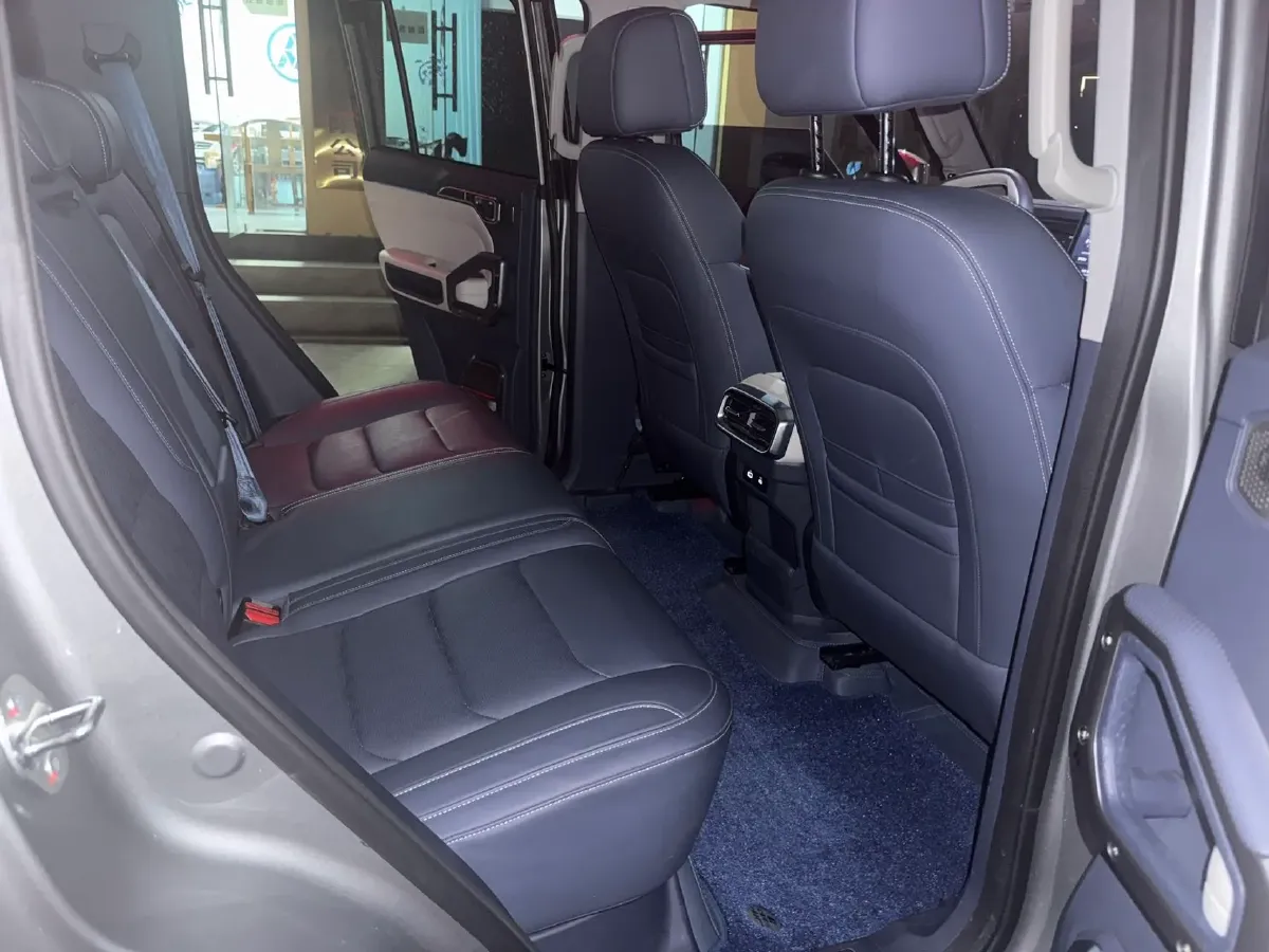 2024 Jetour ShanHai TravellerC-DM 1.5T 156HP L4 3DHT PHEV 26.7KWH,autocango,china used car exporter,china ev exporter,chinese used car exporter,chinese used ev exporter