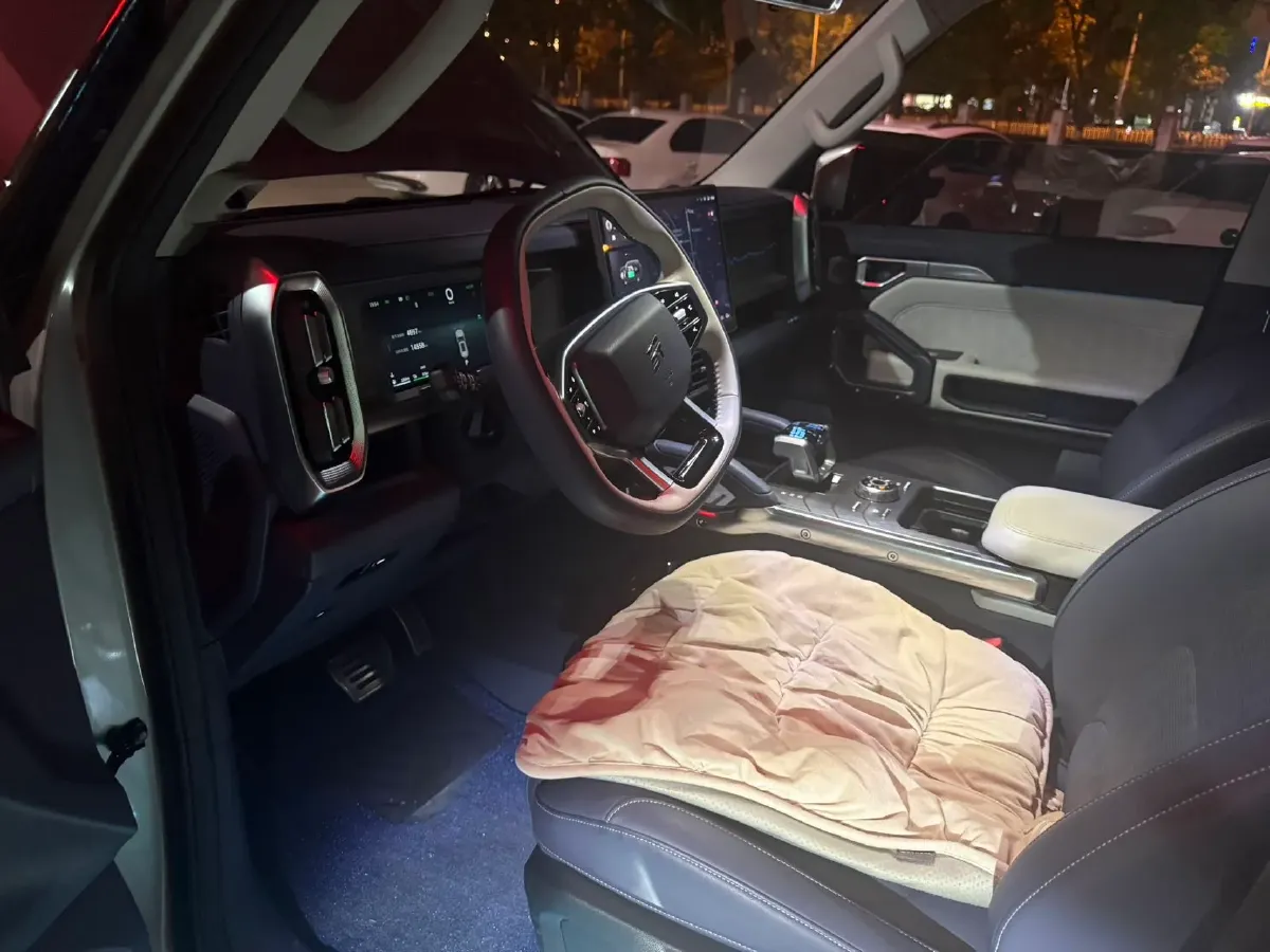 2024 Jetour ShanHai TravellerC-DM 1.5T 156HP L4 3DHT PHEV 26.7KWH,autocango,china used car exporter,china ev exporter,chinese used car exporter,chinese used ev exporter