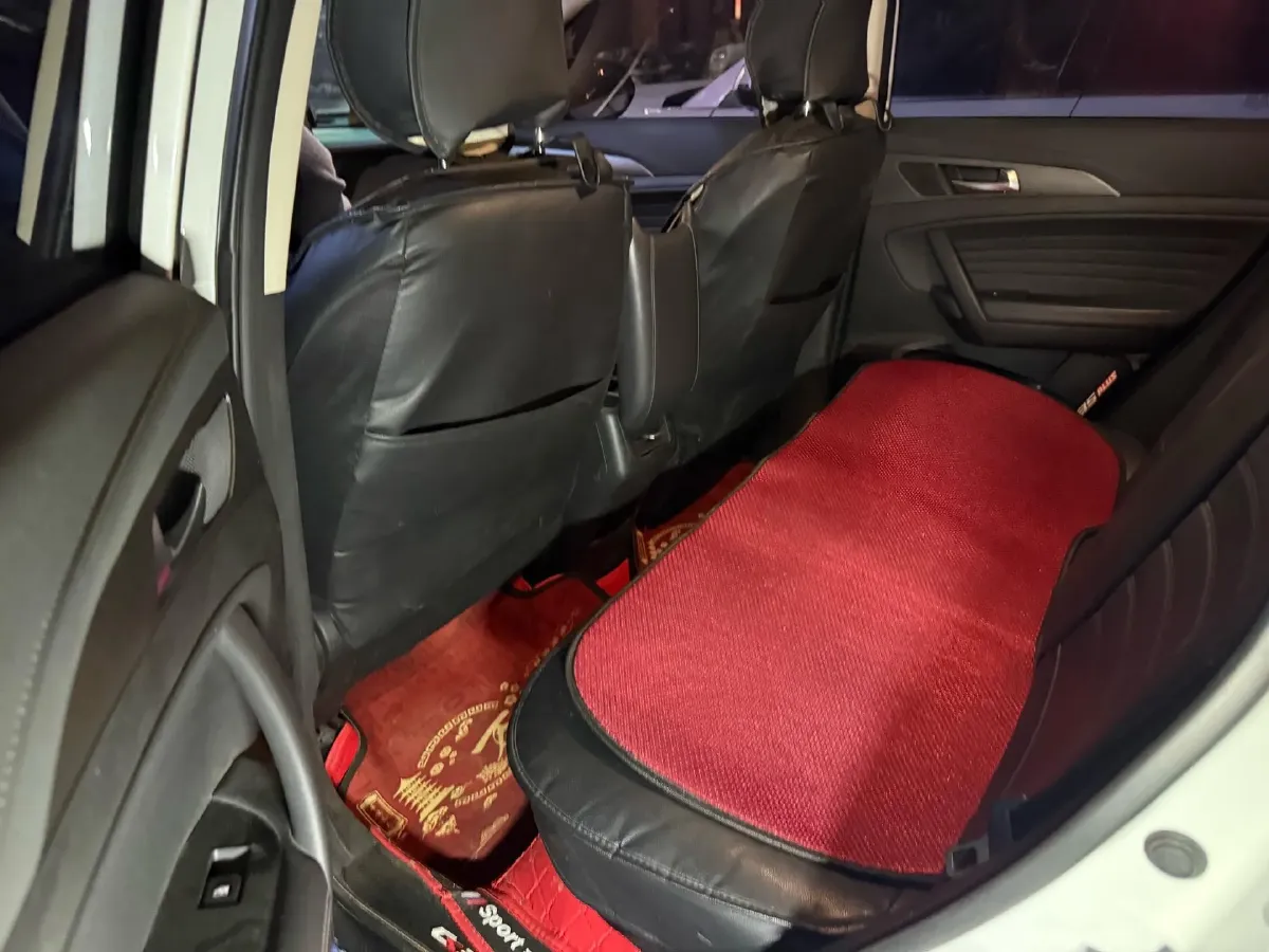 2021 ChangAn CS35 Plus 1.6L 128HP L4 CVT,autocango,china used car exporter,china ev exporter,chinese used car exporter,chinese used ev exporter