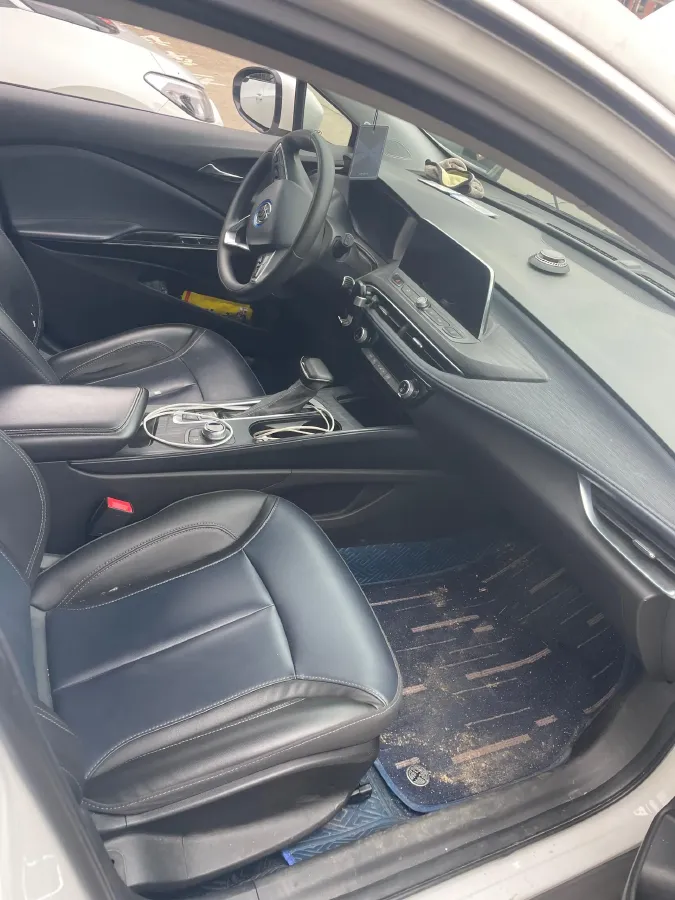 2022 Buick Velite 6 1.5L 102HP L4 E-CVT PHEV 9.5KWH,autocango,china used car exporter,china ev exporter,chinese used car exporter,chinese used ev exporter