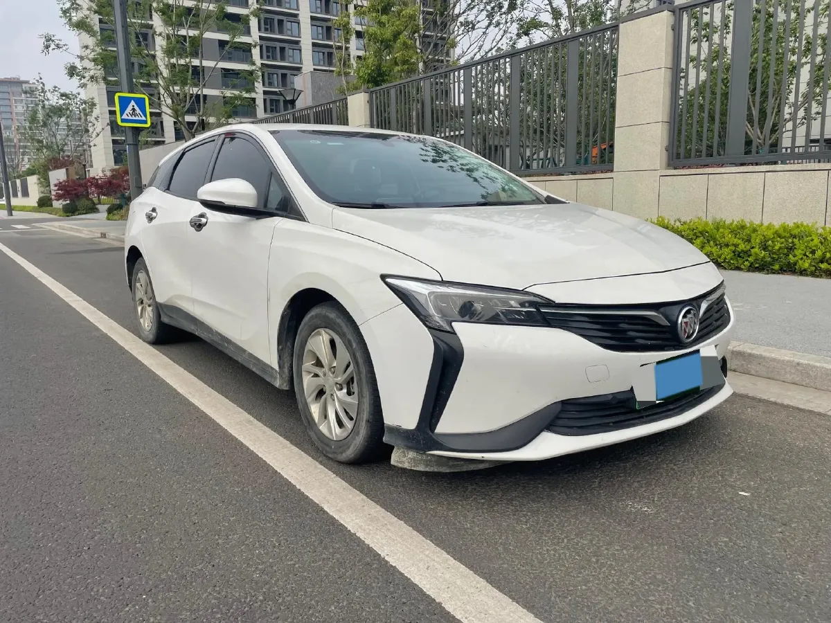2022 Buick Velite 6 1.5L 102HP L4 E-CVT PHEV 9.5KWH,autocango,china used car exporter,china ev exporter,chinese used car exporter,chinese used ev exporter