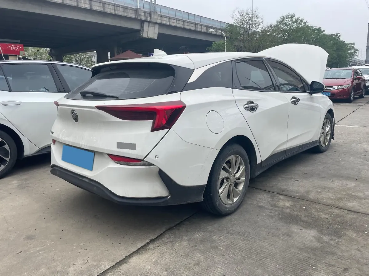 2022 Buick Velite 6 1.5L 102HP L4 E-CVT PHEV 9.5KWH,autocango,china used car exporter,china ev exporter,chinese used car exporter,chinese used ev exporter