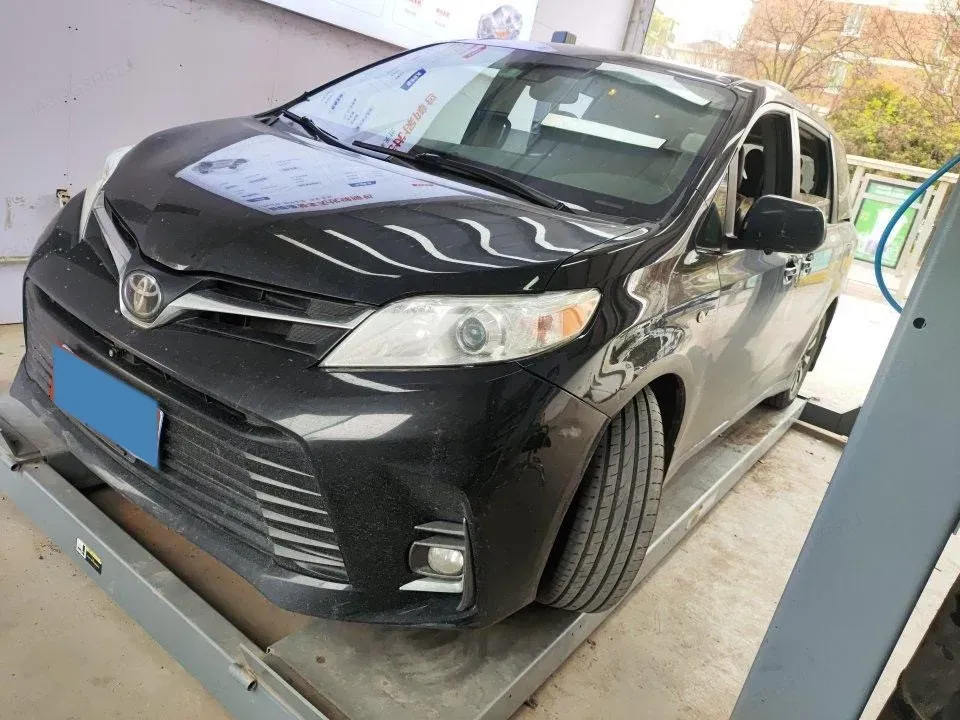 2019 Toyota Camry 2.0L 178HP L4 CVT,autocango,china used car exporter,china ev exporter,chinese used car exporter,chinese used ev exporter
