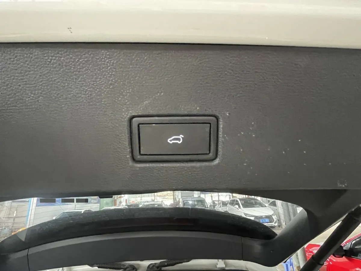 2019 Volkswagen T-Roc 1.4T 150HP L4 7DCT,autocango,china used car exporter,china ev exporter,chinese used car exporter,chinese used ev exporter