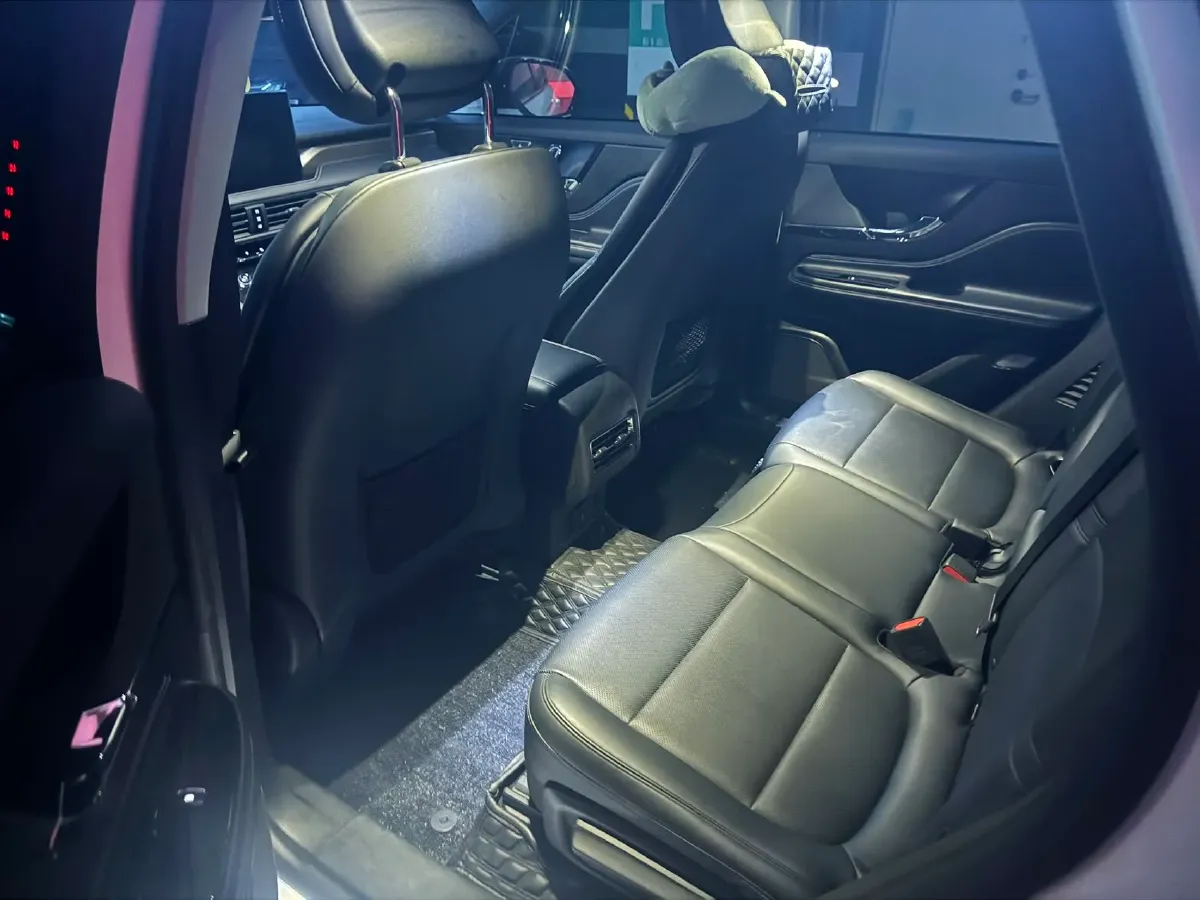 2022 Lincoln Corsair 2.0T 245HP L4 8AT,autocango,china used car exporter,china ev exporter,chinese used car exporter,chinese used ev exporter