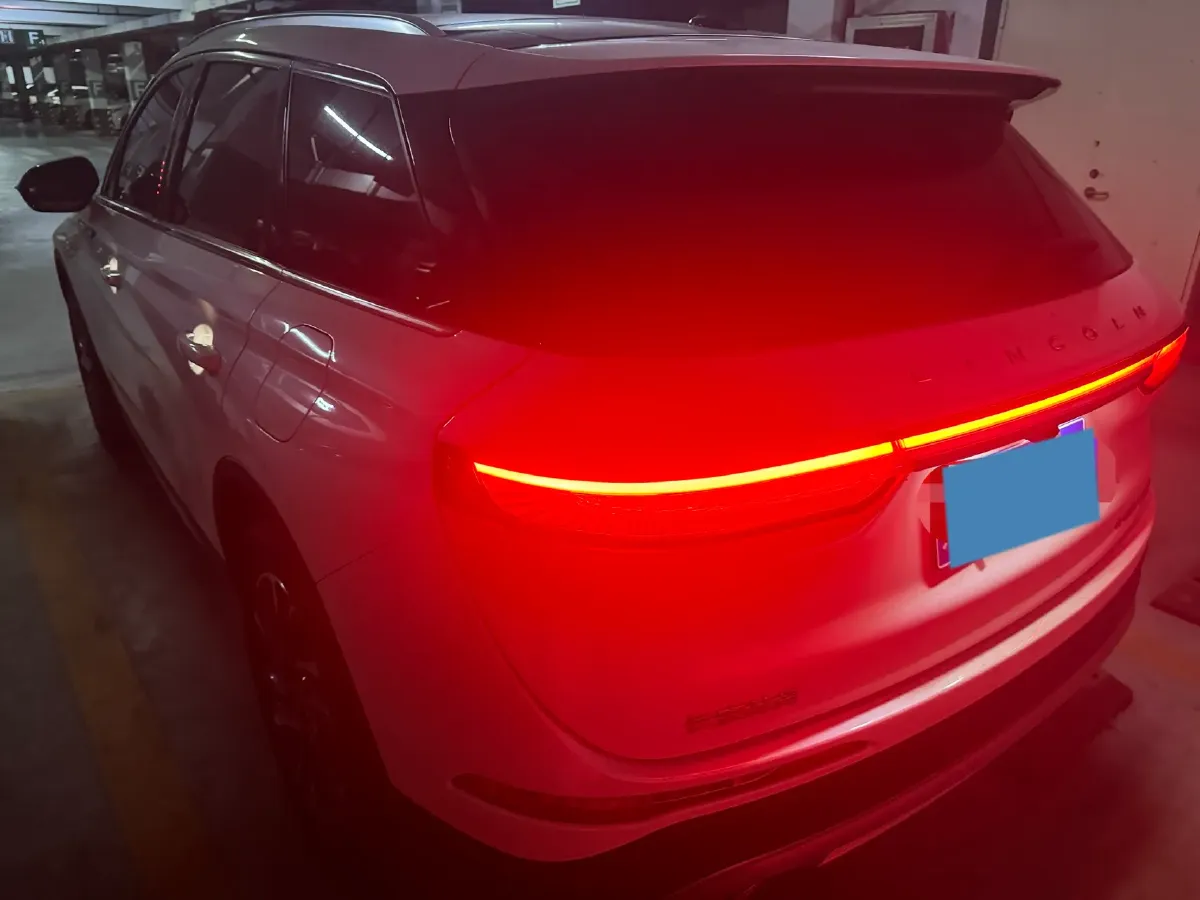 2022 Lincoln Corsair 2.0T 245HP L4 8AT,autocango,china used car exporter,china ev exporter,chinese used car exporter,chinese used ev exporter