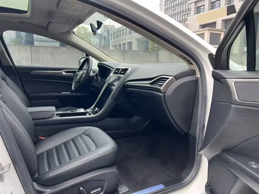 2020 Ford Mondeo 1.5T 182HP L4 6AT,autocango,china used car exporter,china ev exporter,chinese used car exporter,chinese used ev exporter