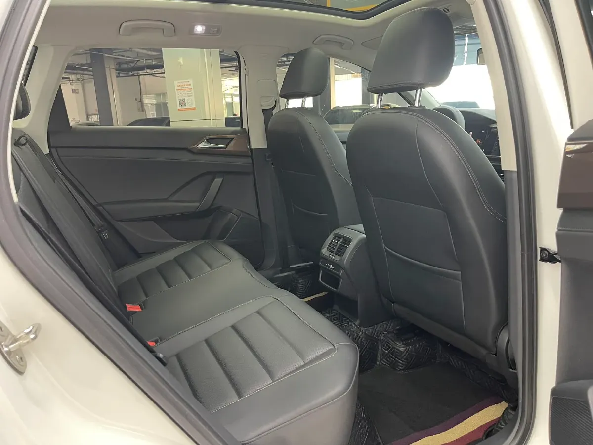 2021 Volkswagen Tharu 1.4T 150HP L4 7DCT,autocango,china used car exporter,china ev exporter,chinese used car exporter,chinese used ev exporter