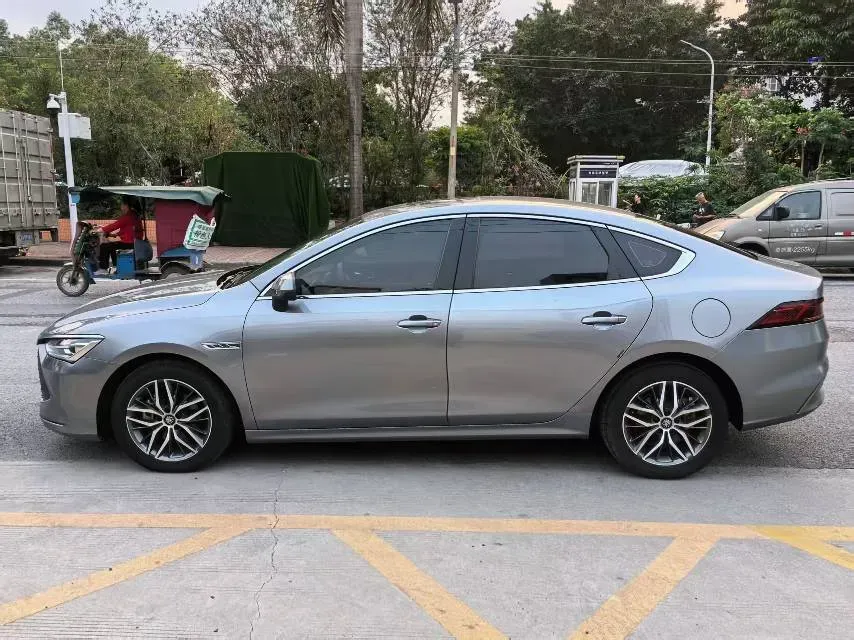 2023 BYD Qin Plus 1.5L 110HP L4 E-CVT PHEV 8.32KWH,autocango,china used car exporter,china ev exporter,chinese used car exporter,chinese used ev exporter