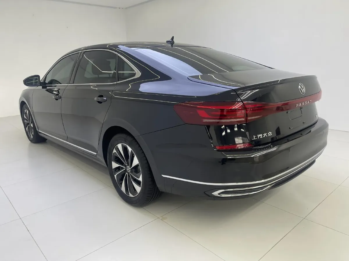 2023 Volkswagen Passat 1.4T 150HP L4 7DCT,autocango,china used car exporter,china ev exporter,chinese used car exporter,chinese used ev exporter
