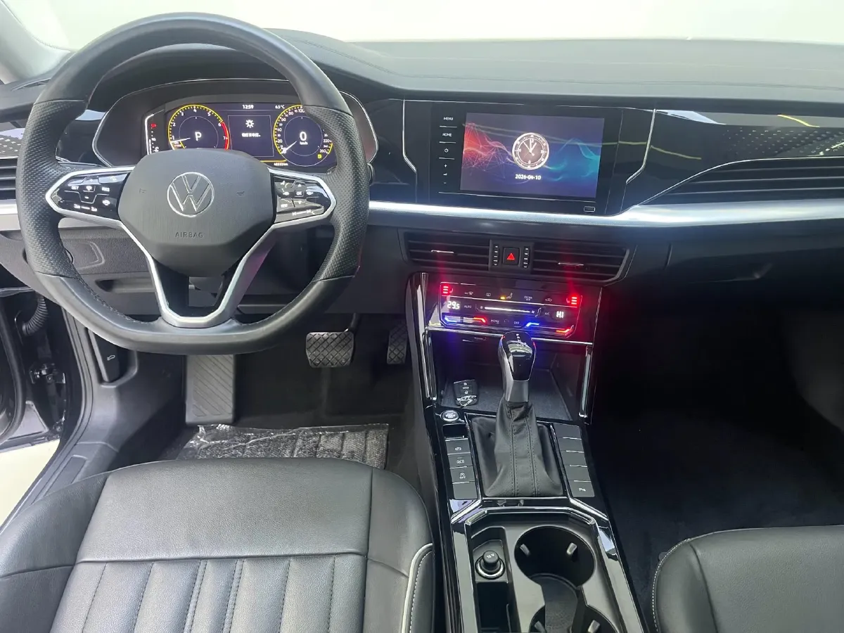 2023 Volkswagen Passat 1.4T 150HP L4 7DCT,autocango,china used car exporter,china ev exporter,chinese used car exporter,chinese used ev exporter