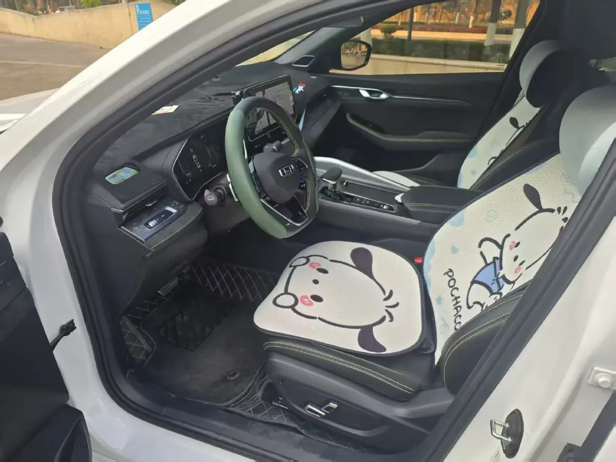 2023 Geely Preface 2.0T 190HP L4 7DCT,autocango,china used car exporter,china ev exporter,chinese used car exporter,chinese used ev exporter