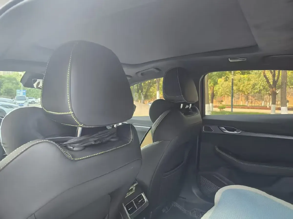 2023 Geely Preface 2.0T 190HP L4 7DCT,autocango,china used car exporter,china ev exporter,chinese used car exporter,chinese used ev exporter