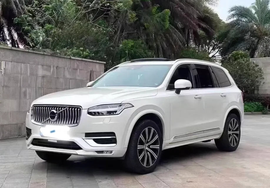 2020 Volvo XC90 2.0T 320HP L4 8AT,autocango,china used car exporter,china ev exporter,chinese used car exporter,chinese used ev exporter