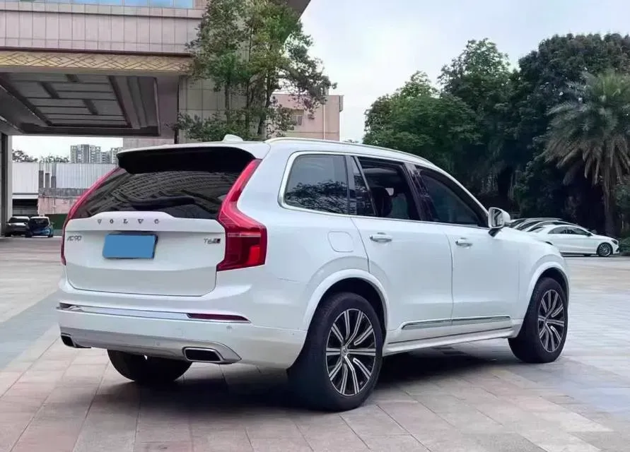 2020 Volvo XC90 2.0T 320HP L4 8AT,autocango,china used car exporter,china ev exporter,chinese used car exporter,chinese used ev exporter