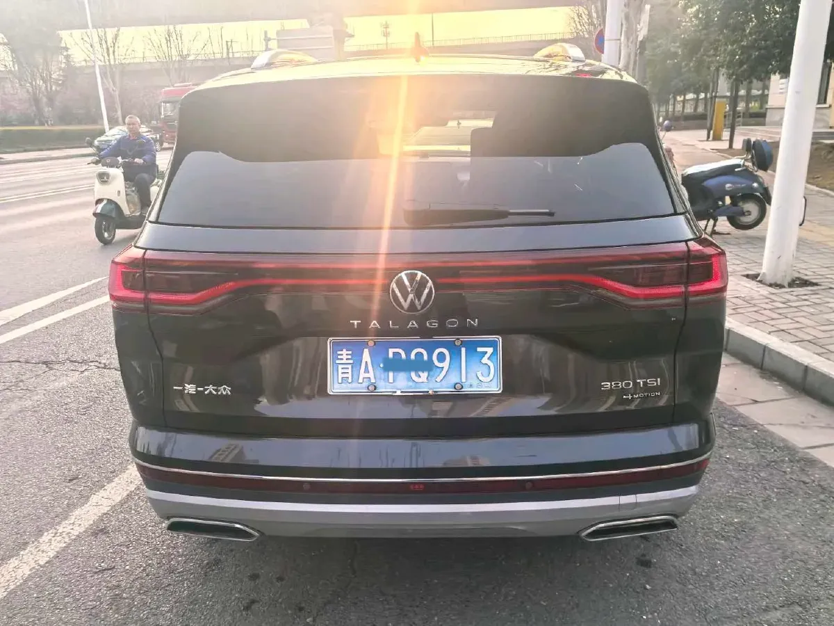 2021 Volkswagen Talagon 2.0T 220HP L4 7DCT,autocango,china used car exporter,china ev exporter,chinese used car exporter,chinese used ev exporter